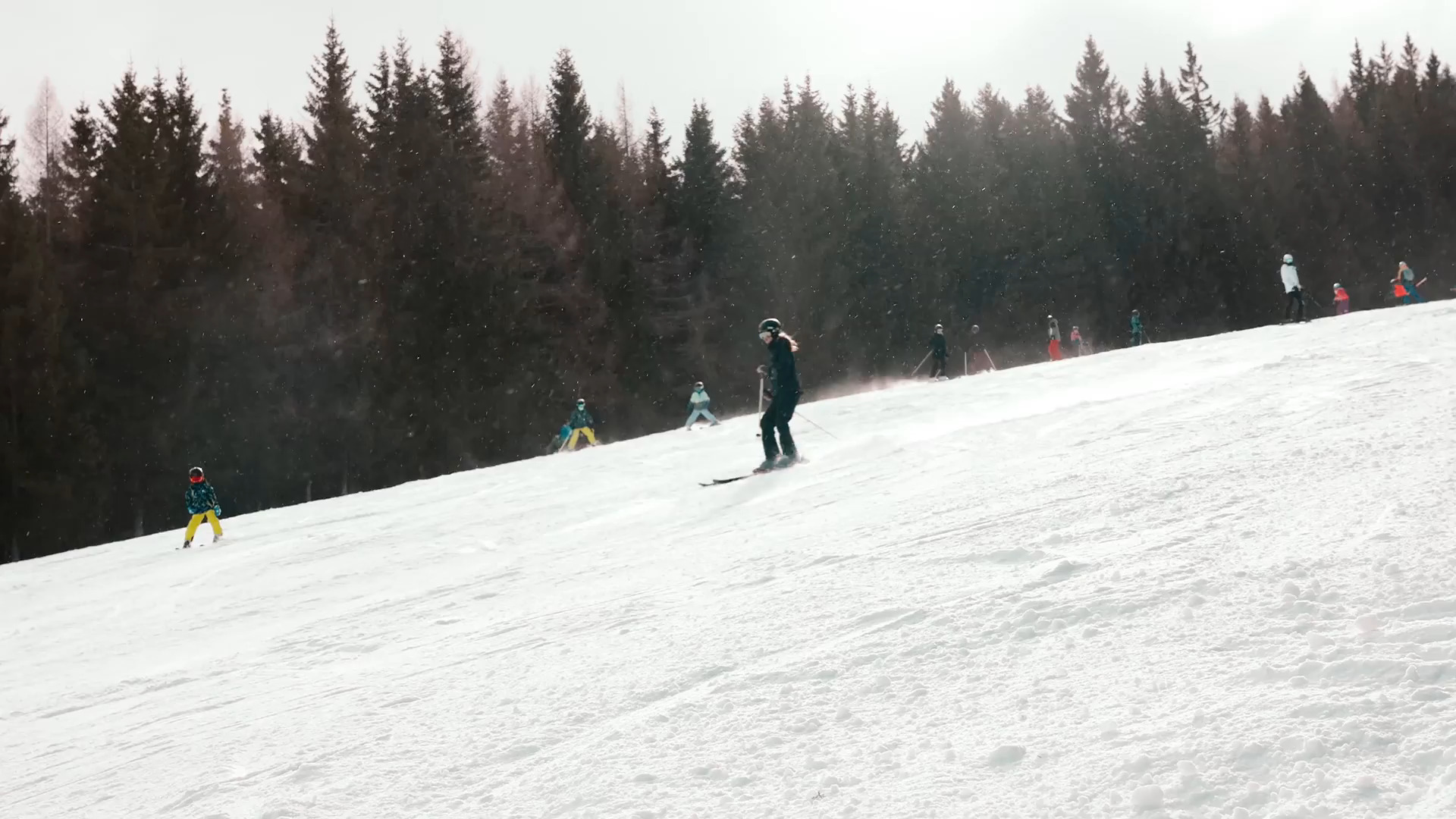 CLiX - die moderene Ski Stockhalterung