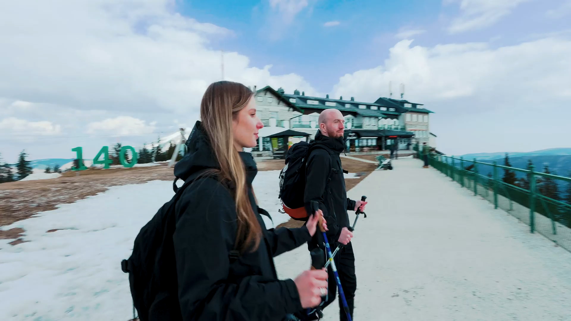 CLiX - die moderene Wander Stockhalterung